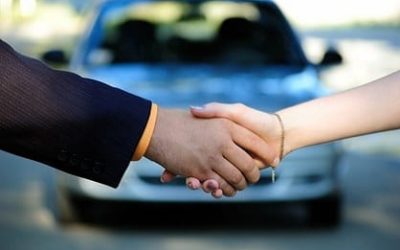 ¿Se puede dar de baja un coche con reserva de dominio? ¿Y con un embargo?