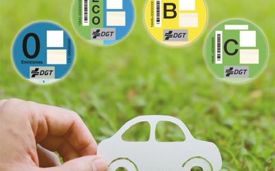 Todo lo que necesitas saber sobre los distintivos ambientales de la DGT