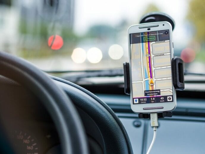 8-apps-imprescindibles-para-conductores-RO-DES