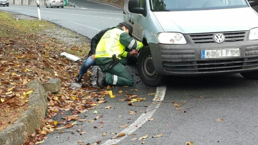 control de neumáticos guardia civil