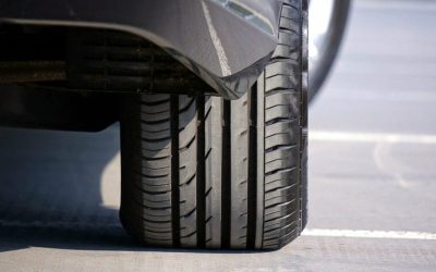 Más de 1,5 millones de vehículos circulan con los neumáticos en mal estado y se arriesgan a una multa