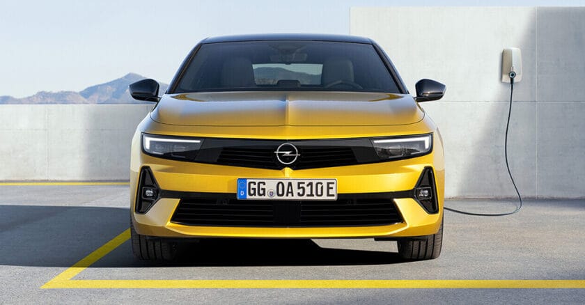 Opel-Astra-PHEV