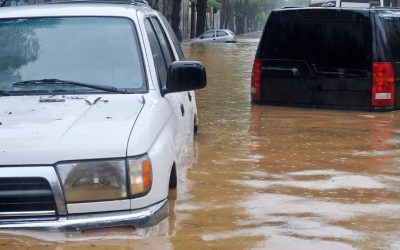 Daños en el vehículo por inundación ¿Qué hacer ante estos casos?