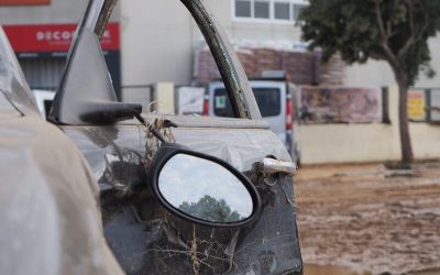 ¿Tu coche ha sido afectado por la DANA? La DGT ha simplificado estos trámites para ayudarte